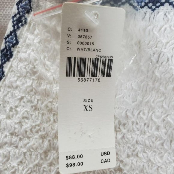 Pilcro Embroidered Flowy Tank Womens XS Smocked White/Red/Blue - Picture 5 of 8